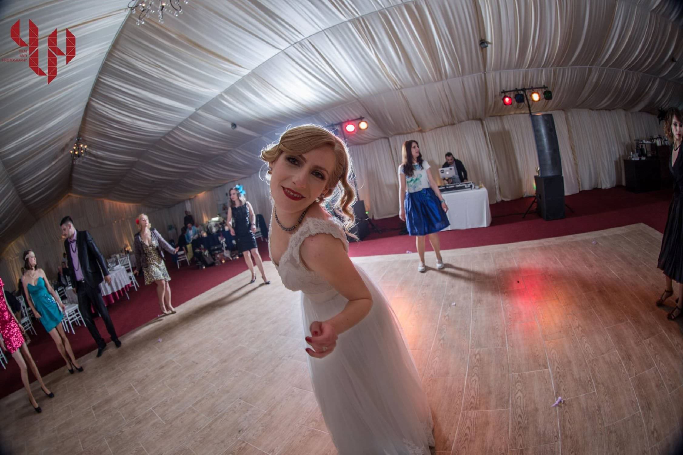 Nunta Vintage, „Prohibition Party” – Bianca si Tino I-Do-Weddings-nuntiinaerliber.ro-Bianca-Tino