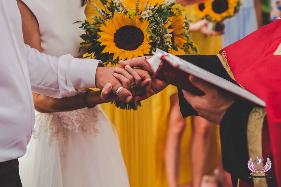 Nunta cu floarea soarelui – Cristina si Dan-IDO-Weddings-nuntiinaerliber (19)