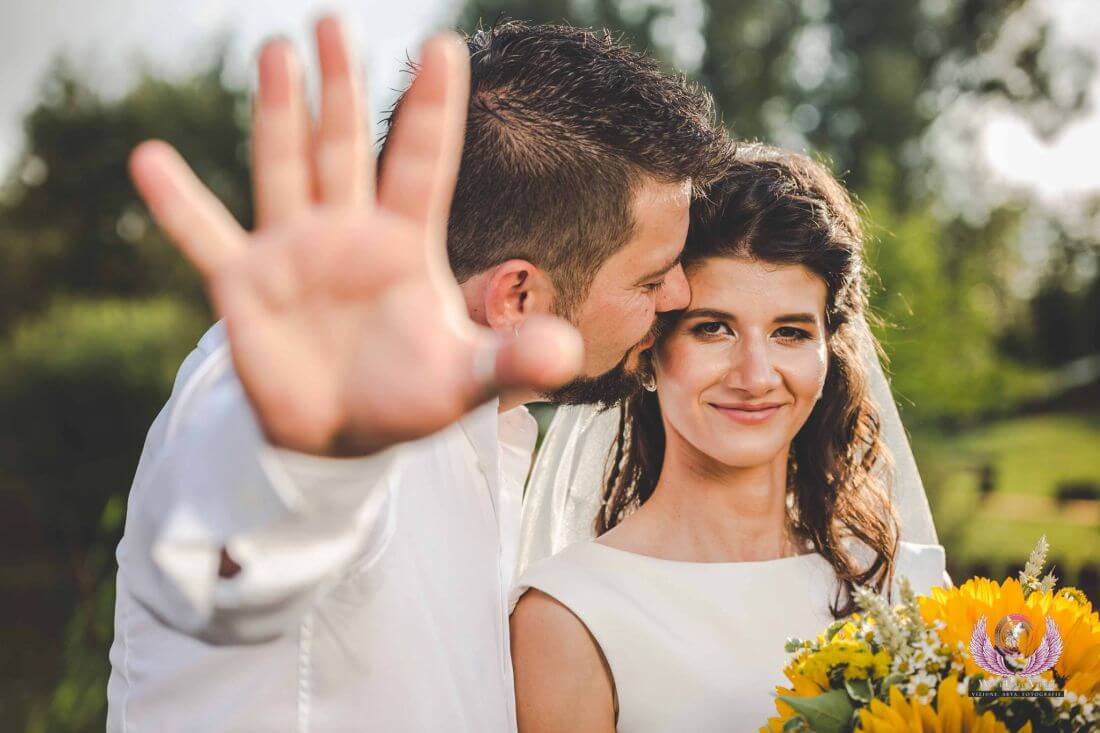 Nunta cu floarea soarelui – Cristina si Dan-IDO-Weddings-nuntiinaerliber (4)
