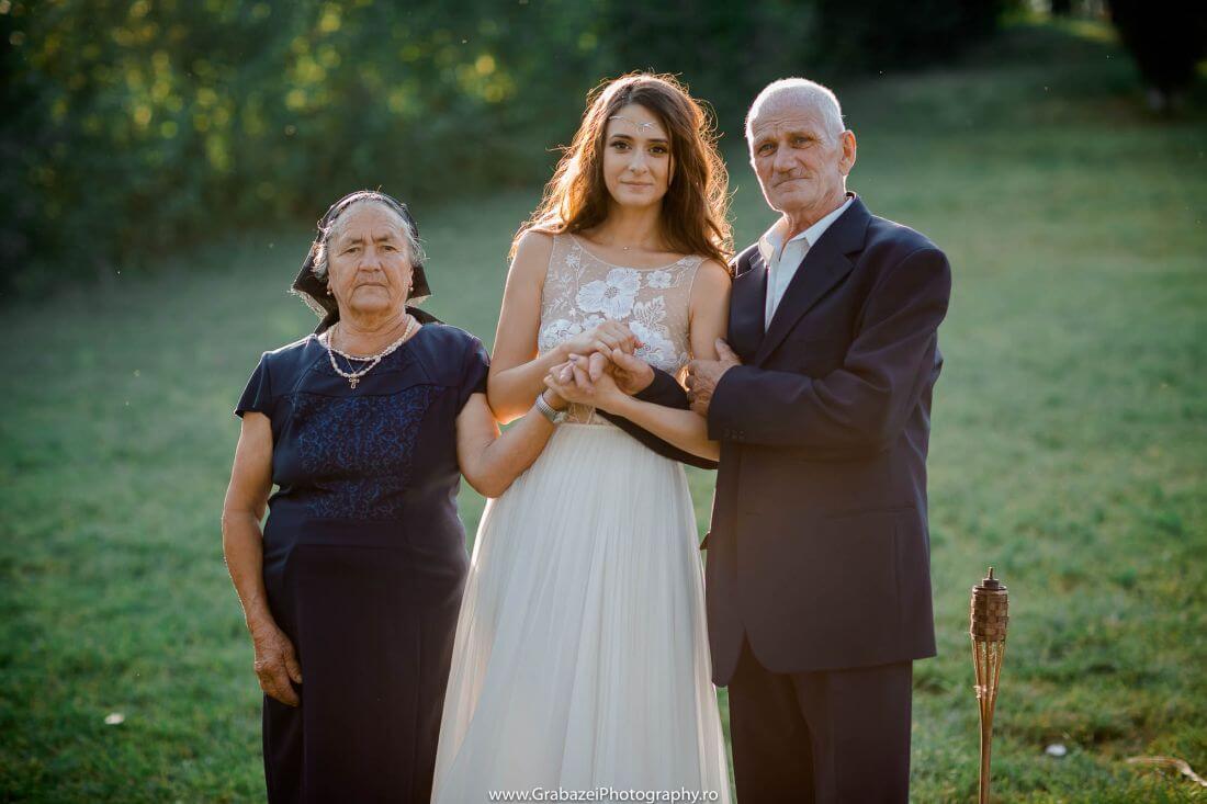 Nunta cu bumbac – Cristina si Sergiu – IDO-Weddings-nuntiinaerliber (19)