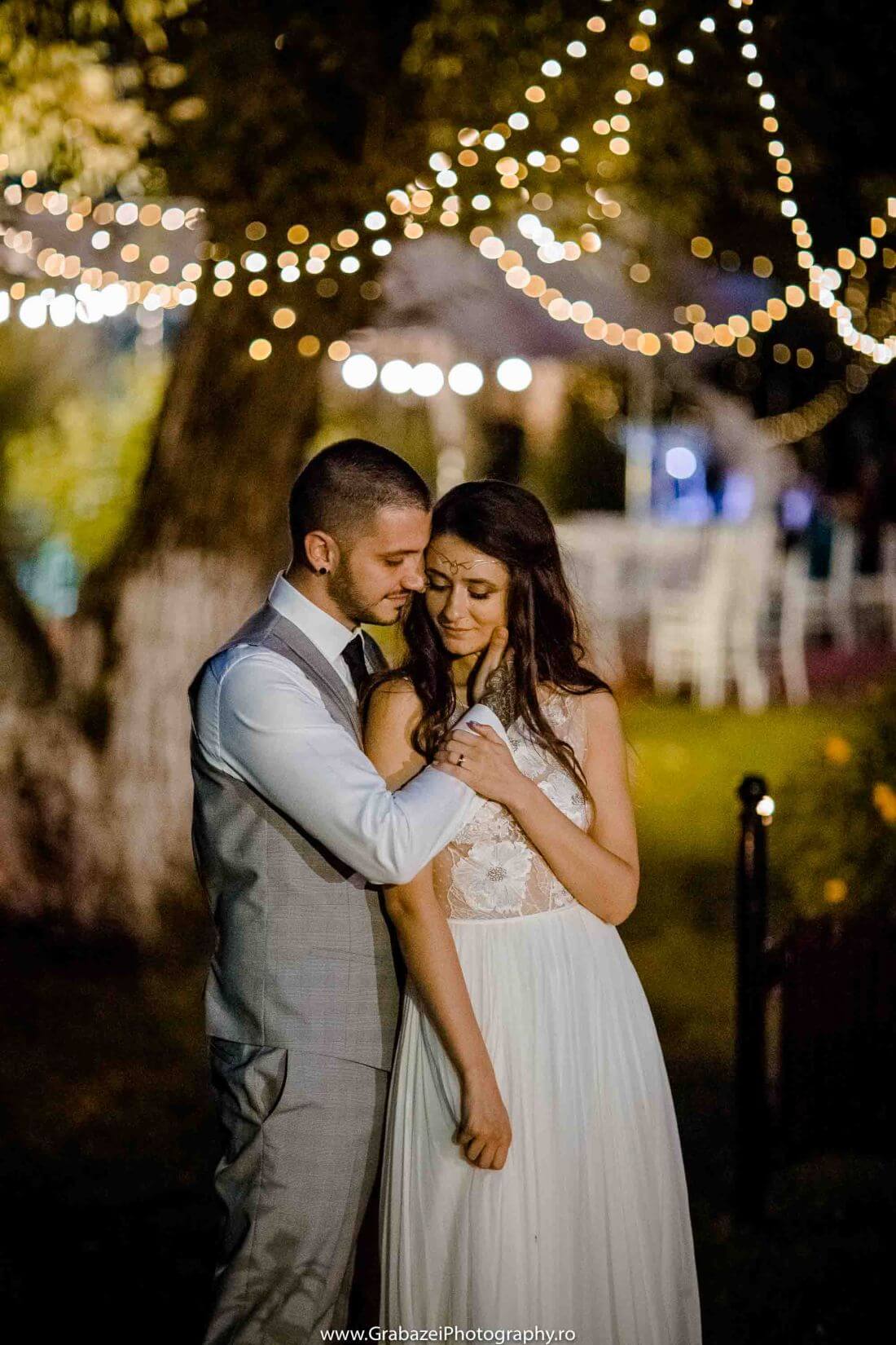 Nunta cu bumbac – Cristina si Sergiu – IDO-Weddings-nuntiinaerliber (30)