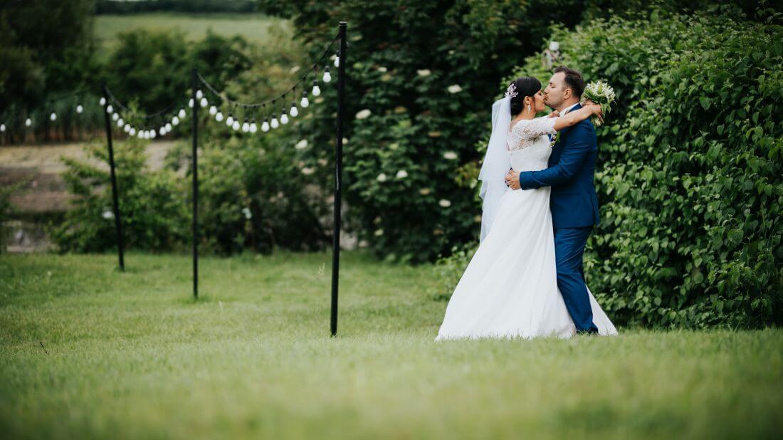 Nunta cu flori de primavara – Rodica si Ionut – IDO-Weddings-nuntiinaerliber (17)
